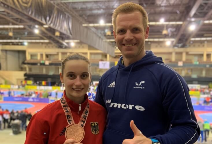 Bronze bei den Belgium Open: Madeline Folgmann und Trainer Björn Pistel (Bild: Björn Pistel)