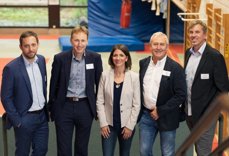 Im Bild von links: Daniel Müller (Leiter OSP Rheinland), Prof. Dr. Bernd Wolfarth (Leitender Olympia-Arzt des DOSB), Dr. Anja Scheiff (Ressortleiterin Medizin der NADA), Prof. Dr. Hans-Georg Predel (Leiter des Instituts für Kreislaufforschung & Sportmedizin DSHS Köln), 
Dr. Thomas Schramm (Vizepräsident der Deutschen Gesellschaft für Sportmedizin und Prävention)