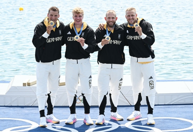 Max Rendschmidt gewinnt Gold im Kajak-Vierer (Bild: Picture Alliance)