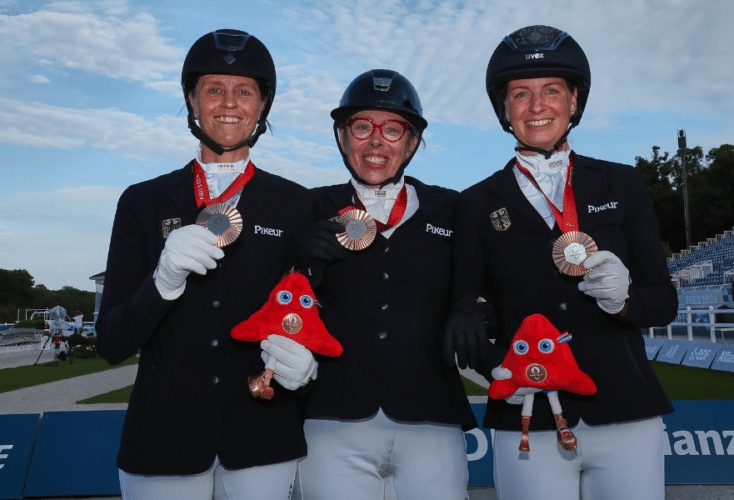 Regine Mispelkamp gewinnt mit ihrem Team die Bronzemedaille (Bild: © Mathias Schulz / DBS)