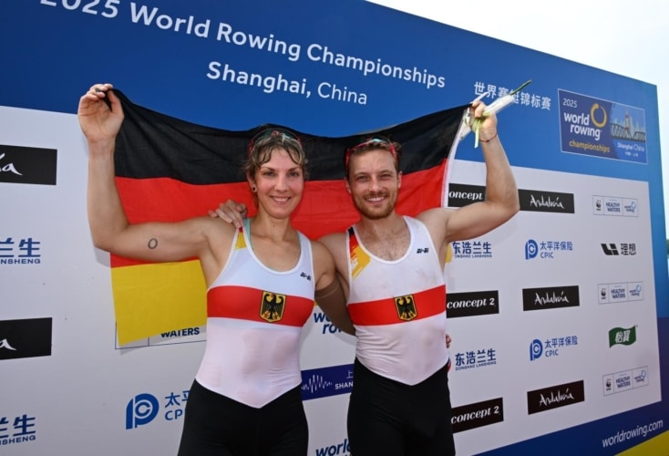 Weltmeister in Weltbestzeit: Kathrin Marchand und Valentin Luz triumphierten im Doppelzweier PR3 (Foto: meinruderbild)